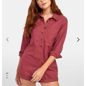 RVCA chance lounge romper. Med